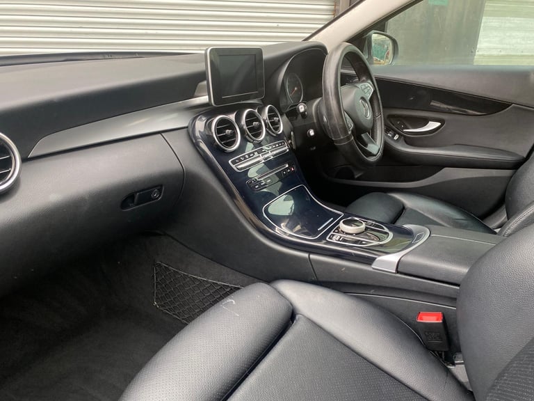 2018 67 REG MERCEDES C CLASS C200 SPORTS 2.0 AUTO DAMAGED REPAIRABLE SALVAGE