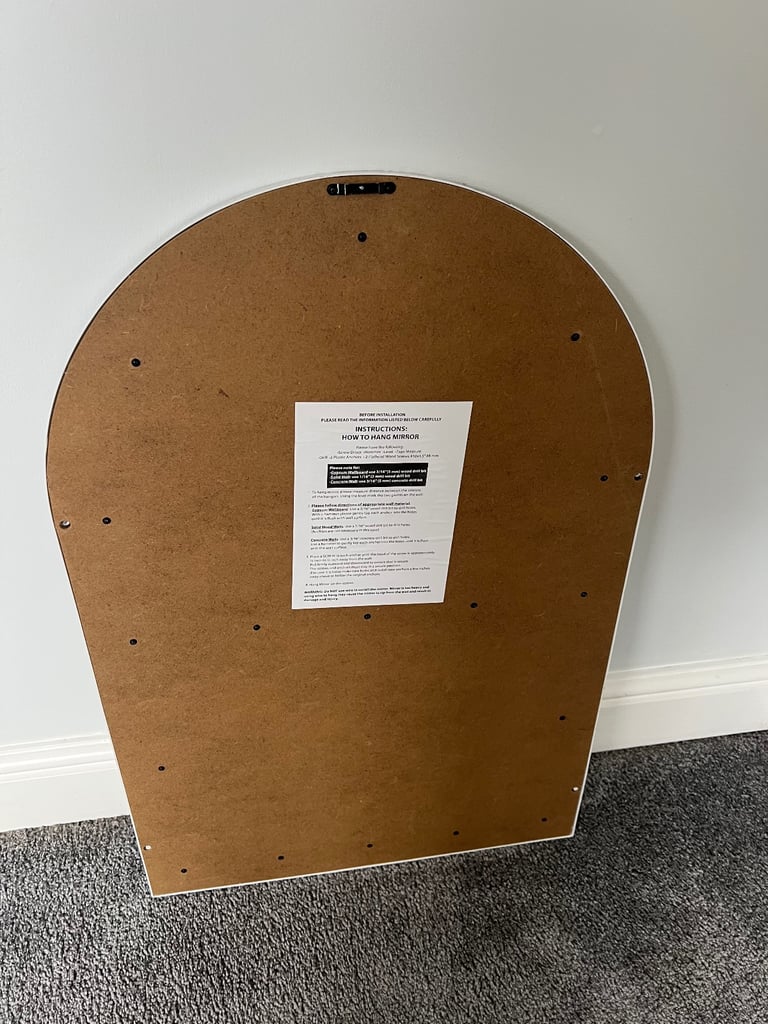 Indoor/ outdoor neutral mirror 