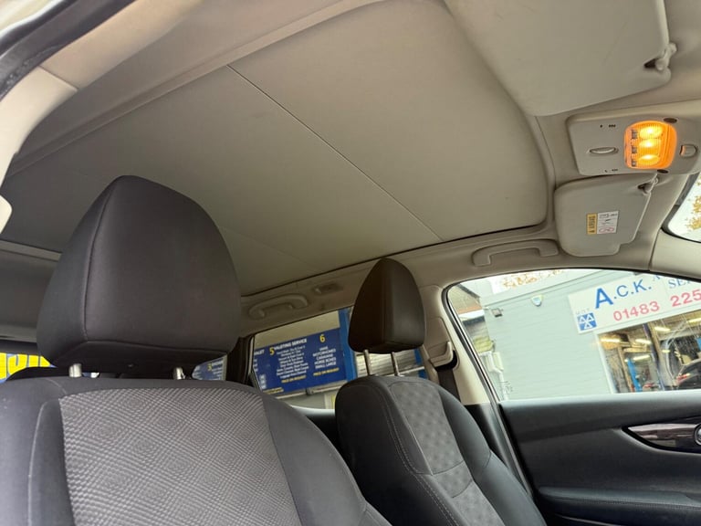 2015 Nissan Qashqai 1.6 dCi n-tec+ XTRON 2WD Euro 6 (s/s) 5dr Diesel