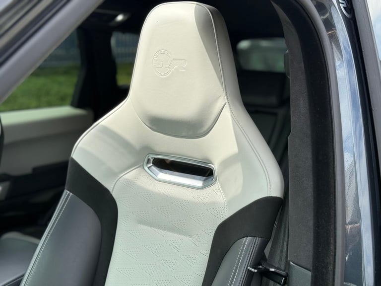 Land Rover Range Rover Sport 5.0 P575 V8 SVR Auto 4WD Euro 6 (s/s) 5dr