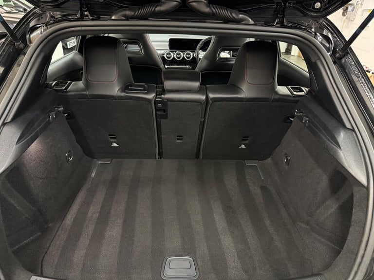 2019 Mercedes-Benz A-Class 2.0 A35 AMG (Premium Plus) SpdS DCT 4MATIC Euro 6 (s/s) 5dr HATCHBACK ...