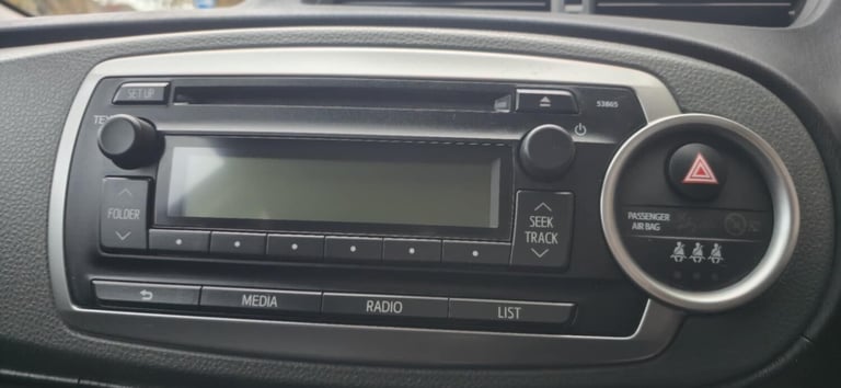 2013 Toyota Yaris 1.0 VVT-i Edition 5dr HATCHBACK Petrol Manual