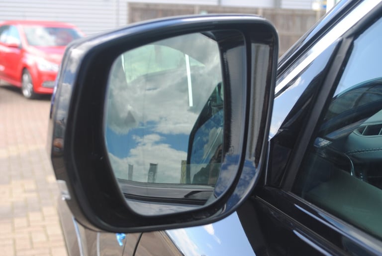 2023 Jeep Grand Cherokee 2.0 Turbo 4xe PHEV Overland 5dr Auto Station Wagon Petrol Parallel PHEV ...