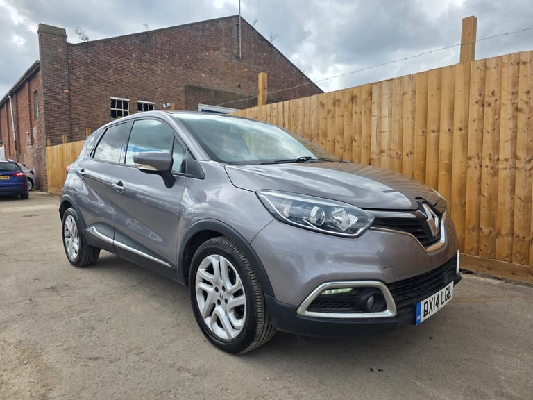 Renault, CAPTUR, Hatchback, 2014, Manual, 1461 (cc), 5 doors