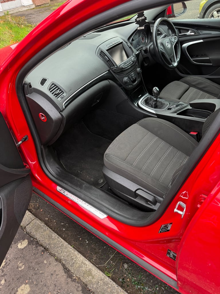 Vauxhall, INSIGNIA, Hatchback, 2014, Manual, 1956 (cc), 5 doors