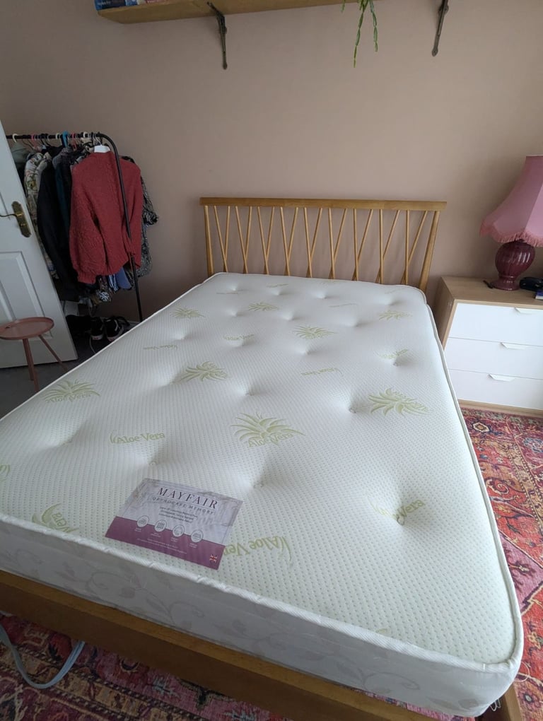 Bed frame - Double 