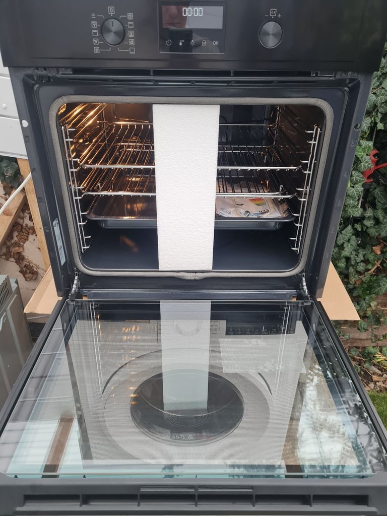 AEG SurroundCook single electric oven built-in black multifunction pyrolytic 