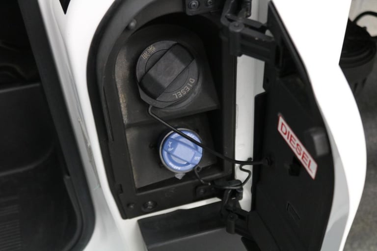 2022 Maxus Deliver 9 2.0 D20 Base RWD 150 BHP L2 MWB Tipper Euro 6 ULEZ Free TIPPER Diesel Manual