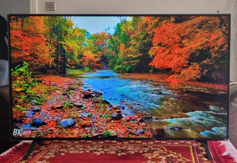 image for 49" Smart tv in excellent condition 
