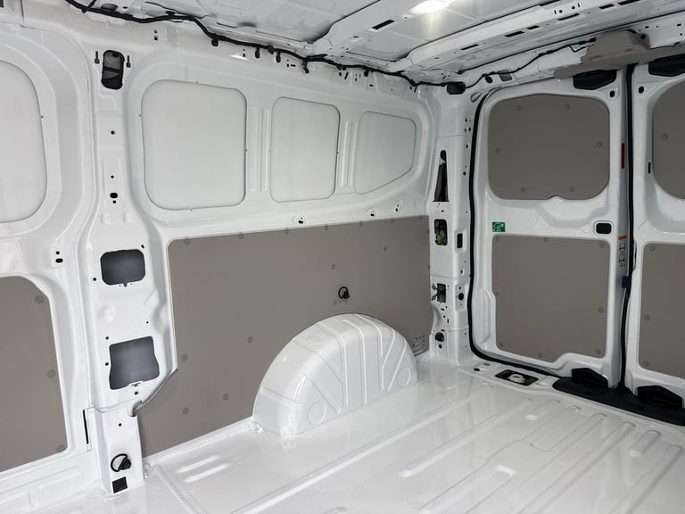  Volkswagen Transporter Panel Van 2.0 Tdi T30 Commerce Pro Panel Van 5dr Diesel