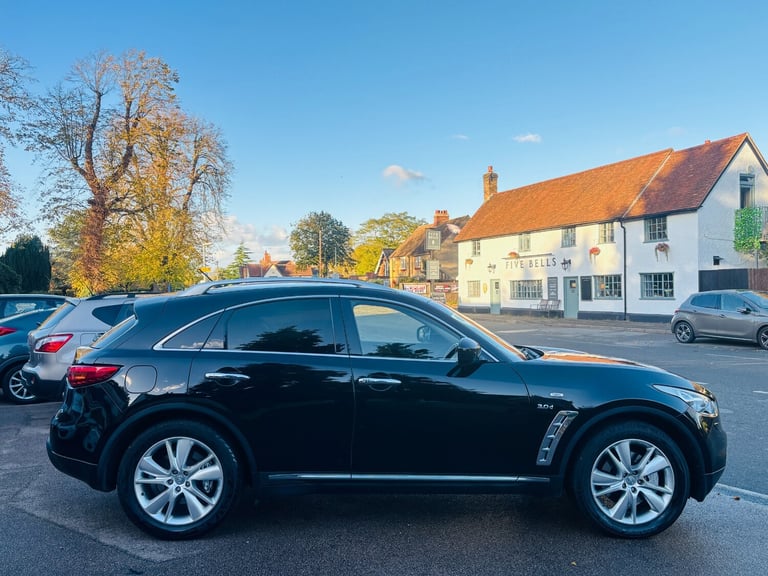 2014 Infiniti QX70 3.0d GT 5dr Auto ESTATE Diesel Automatic
