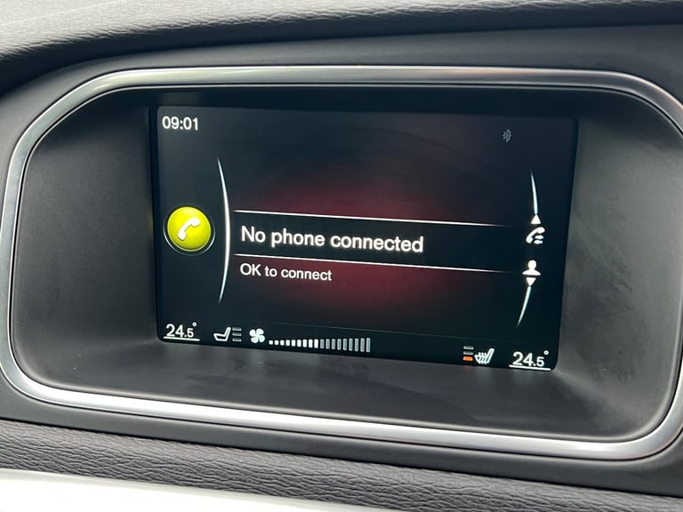 2016 Volvo V40 2.0 D2 SE Lux Nav Euro 6 (s/s) 5dr HATCHBACK Diesel Manual