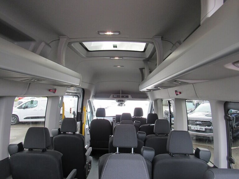 2024 Ford Transit 460 EcoBlue Limited 17 SEATER MINIBUS 165 BHP SAT NAV CAMERA H-SEATS HUGE S Min...