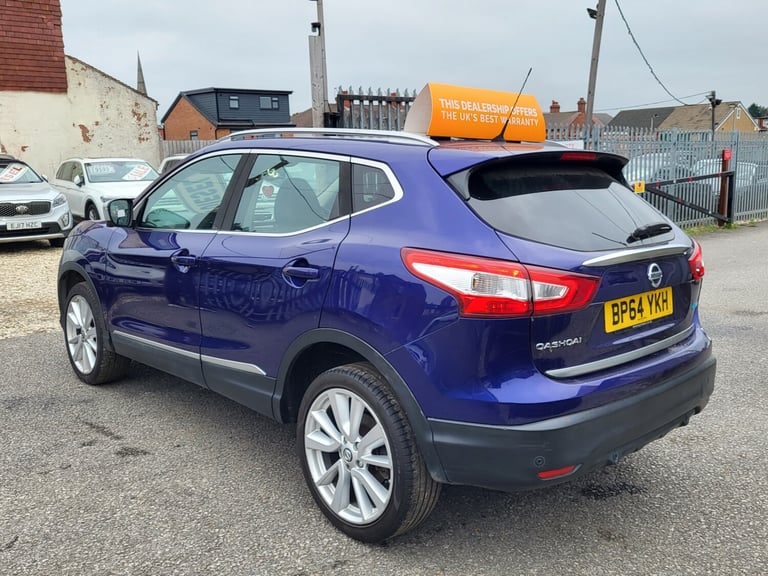 2015 Nissan Qashqai 1.5 dCi Tekna 5dr HATCHBACK Diesel Manual