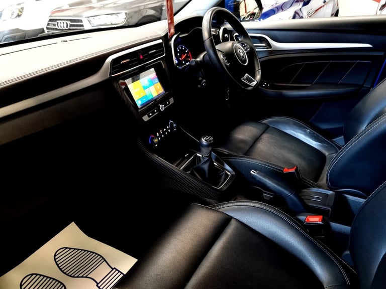 2018 MG MG ZS 1.5 EXCLUSIVE Hatchback Petrol Manual