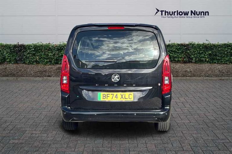 2025 Vauxhall Combo Life Electric 52kWh Design XL MPV 5dr Electric Auto (7.4kW Charger) (136 ps) ...