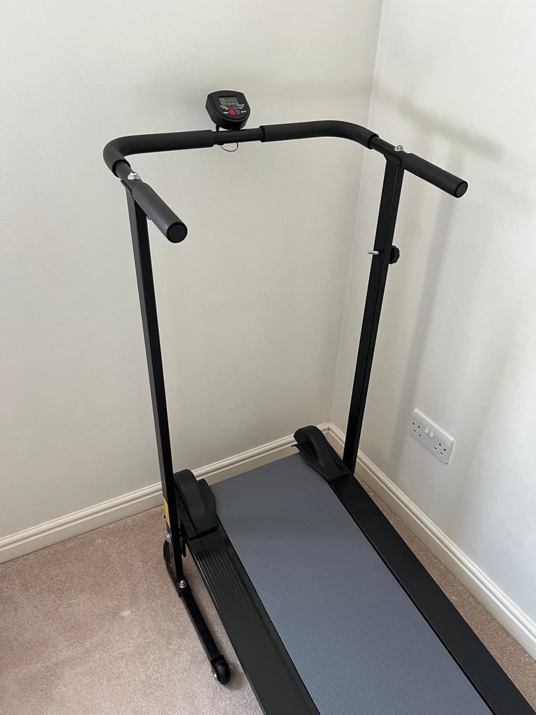 image for Opti non motorised treadmill 