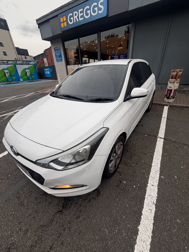 Hyundai, I20, Hatchback, 2017, Manual, 998 (cc), 5 doors