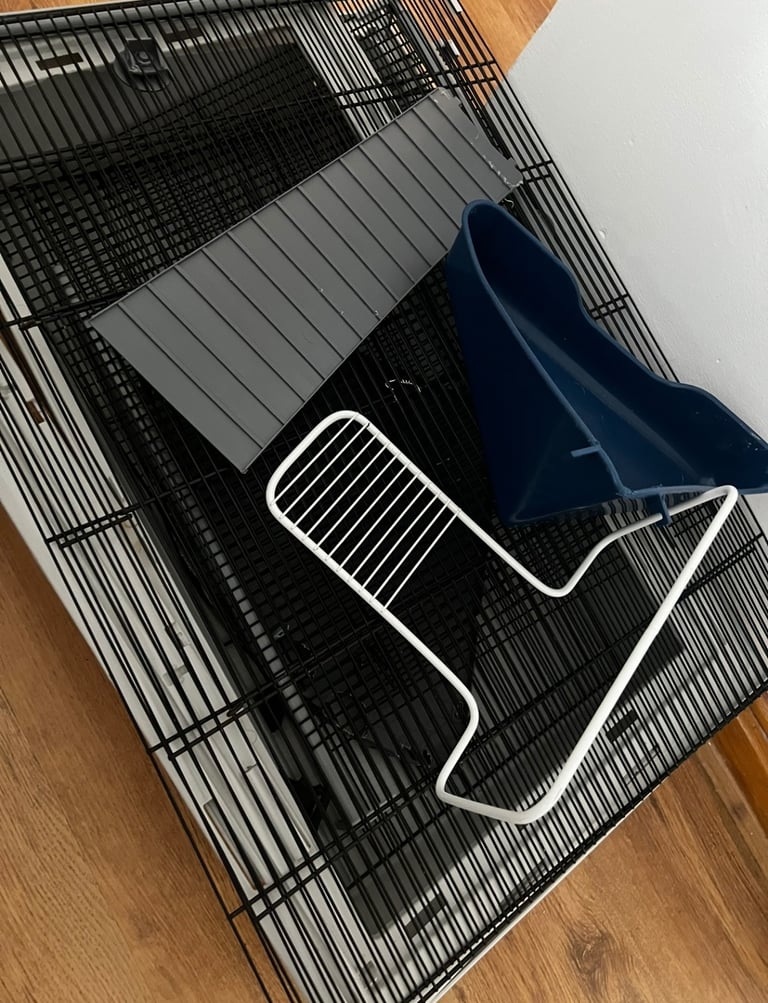 Pet cage