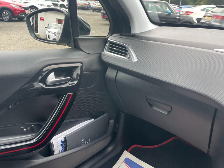 2019 Peugeot 208 1.2 PureTech GPF GT Line Euro 6 (s/s) 5dr HATCHBACK Petrol Manual