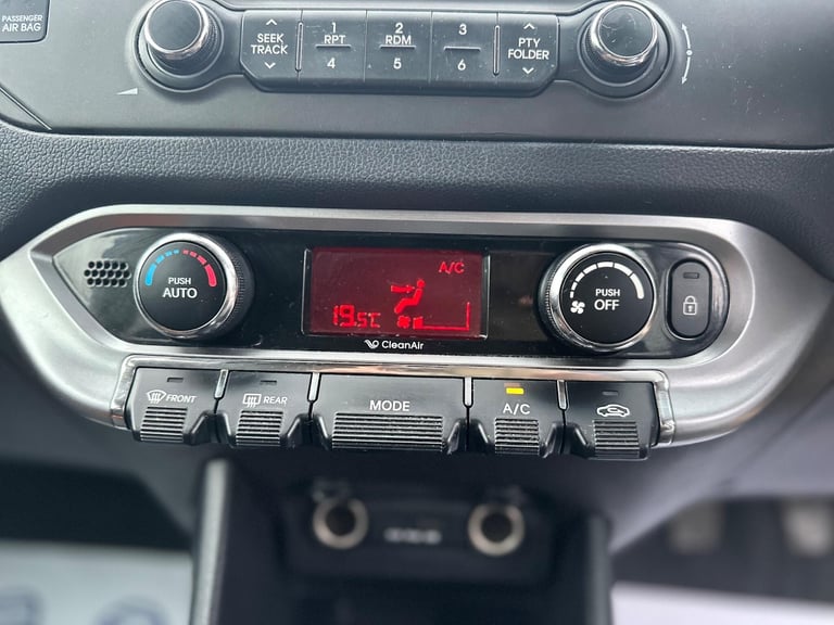 2012 Kia Rio 1.4 3 Euro 5 5dr HATCHBACK Petrol Manual