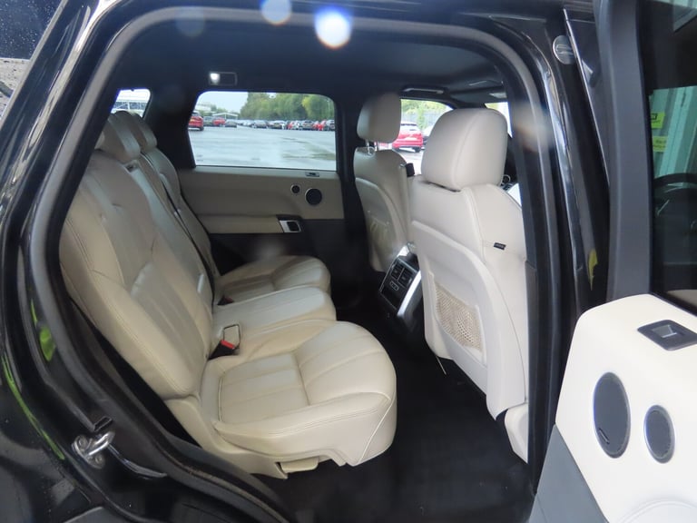 2015 Land Rover Range Rover Sport 3.0 SD V6 HSE Dynamic SUV 5dr Diesel Auto 4WD