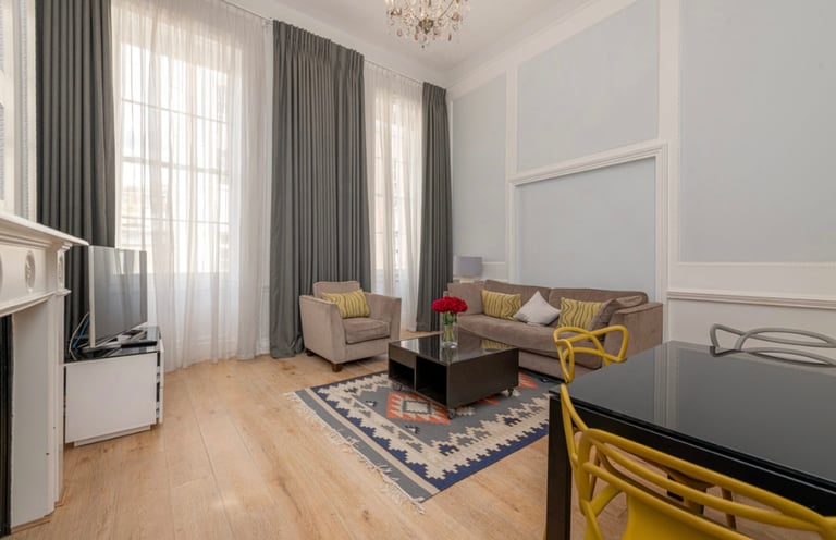 Mayfair (17) - 1 Bedroom Apartment - Short Lets - W1J - 1715 per week 