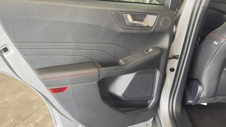 2025 Ford Kuga 2.5 PHEV ST-Line X Black Package 5dr CVT SUV Plug-In Hy Automatic