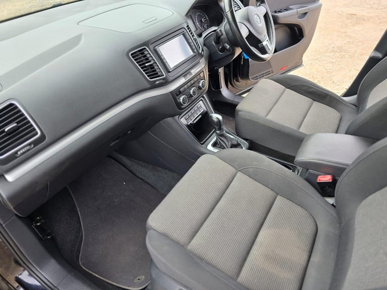 2014 Volkswagen Sharan 1.4 TSI BlueMotion Tech SE DSG Euro 5 (s/s) 5dr MPV Petrol Automatic