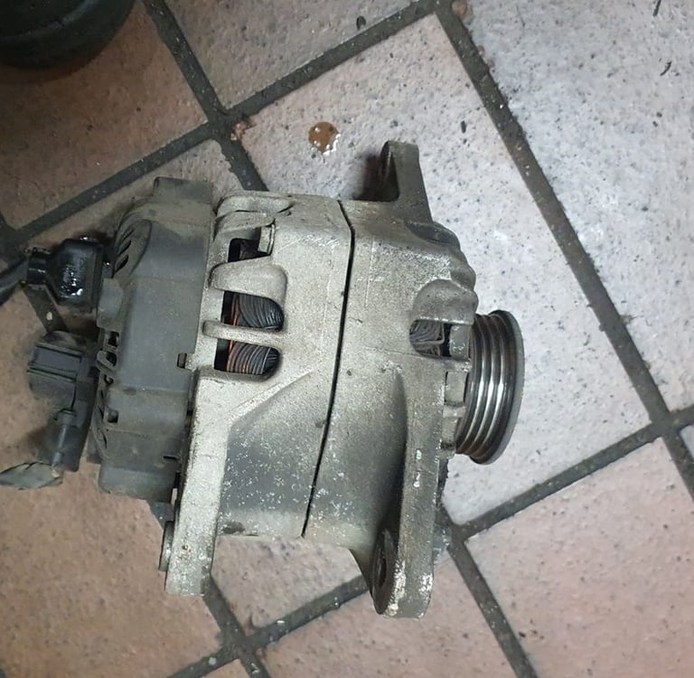 Hyundai Coupe 2.0 Alternator 2007