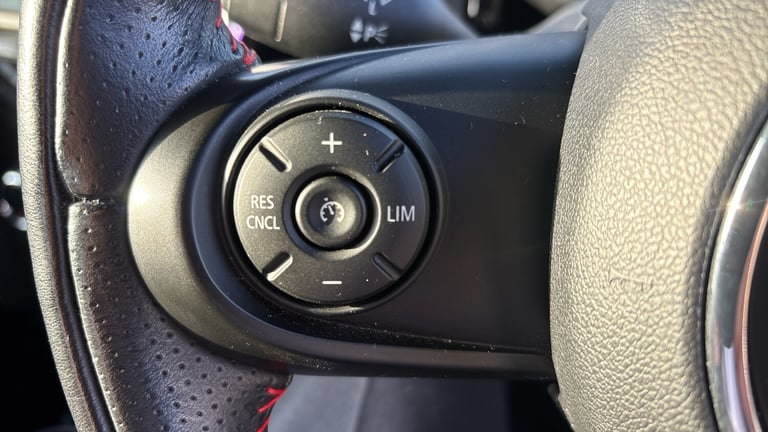 2018 MINI Hatch 1.5 Cooper II 3dr Auto HATCHBACK PETROL Automatic