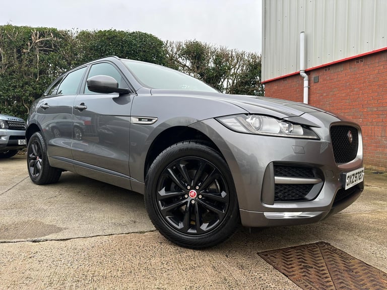 image for 2017 Jaguar F-PACE 2.0 D 180BHP *** HUGE SPEC  AWD R - SPORT EDITION *** AUTO