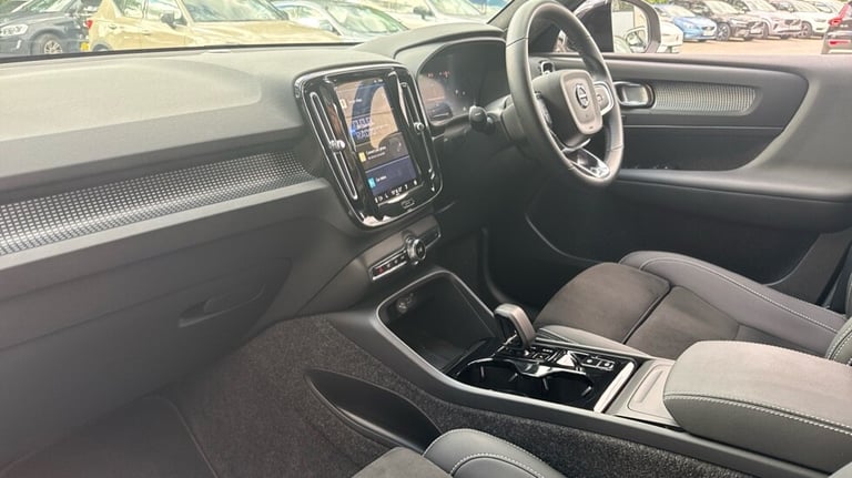 2025 Volvo XC40 Plus, B4 Mild hybrid, Petrol, Dark Estate Petrol Automatic