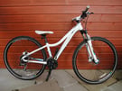 Trek Calis hybrid bike, 14 inch lightweight frame, 28 inch wheels, 24 gears