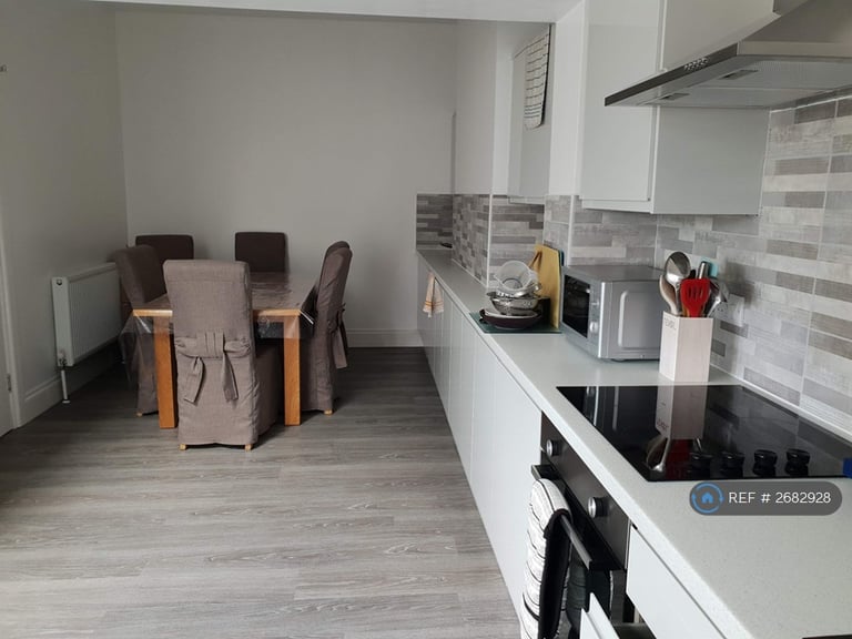 1 bedroom in Bath Road, Bristol, BS4 (#2682928)