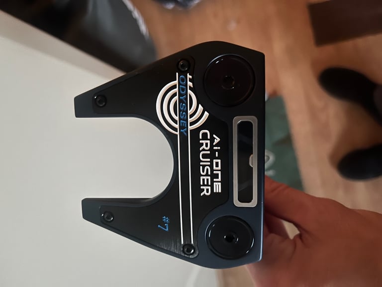 Odyssey cruiser putter