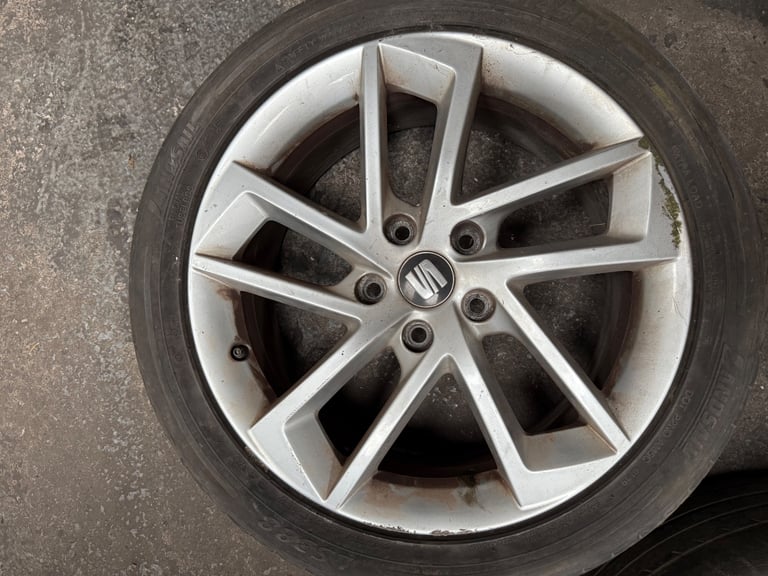 Seat Leon Alloys.