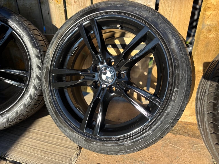 BMW Staggered 18” MSport Alloys