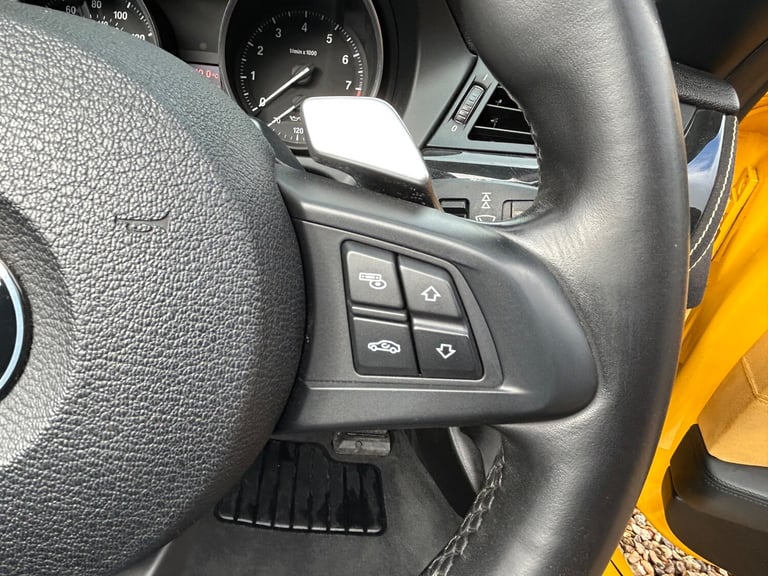 2011 BMW Z4 3.0 30i M Sport Convertible 2dr Petrol Auto sDrive Euro 5 (258 ps)