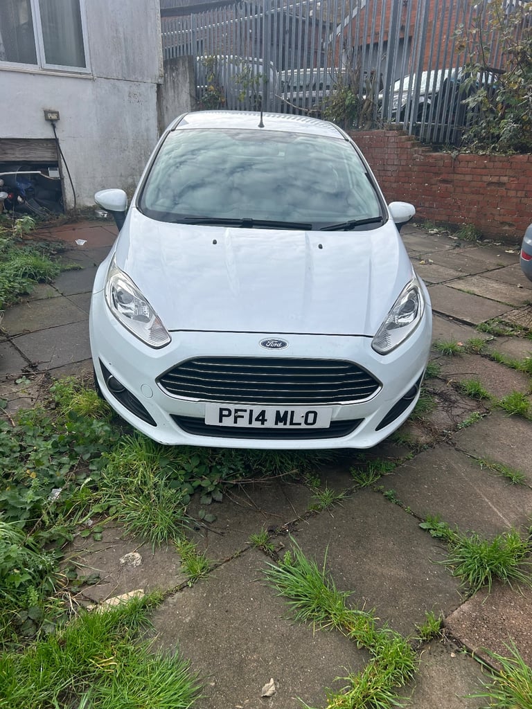 image for Ford, FIESTA, Hatchback, 2014, Manual, 1498 (cc), 5 doors