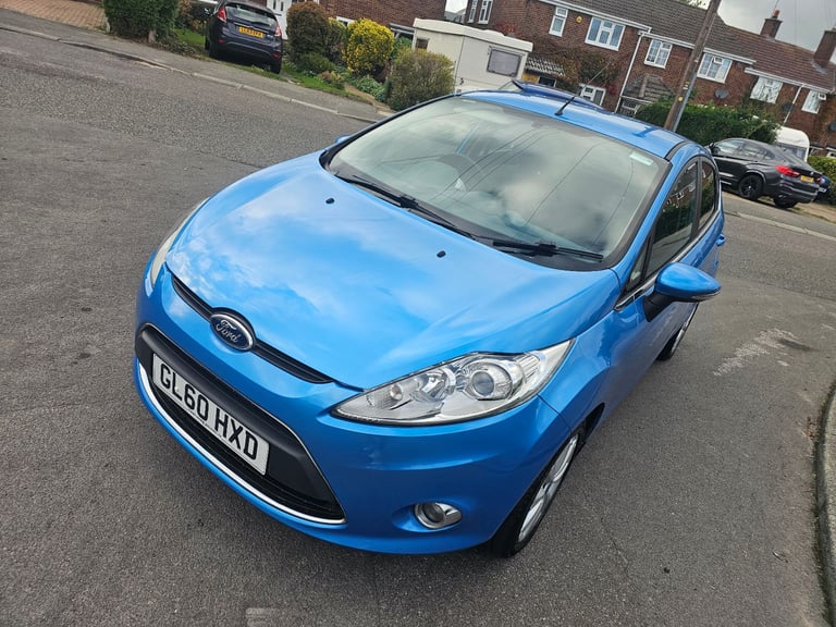 fiesta 1.4 zetec NEW RE.CON ENGINE 98K WITH RECEIPT LONG MOT JUNE 26 NEW CLUTCH 2KEYS drives perfe