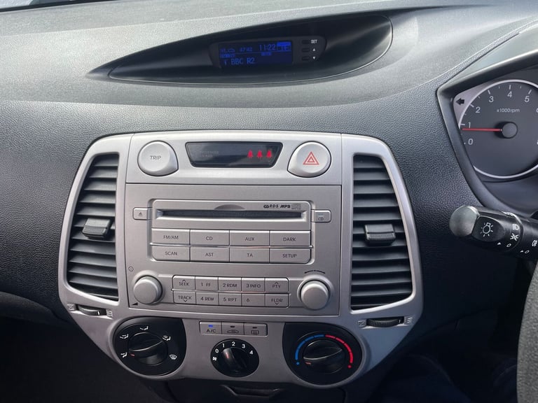 2011 Hyundai i20 1.2L Classic Hatchback 3dr Petrol Manual Euro 5 (77 bhp) Hatchback Petrol Manual
