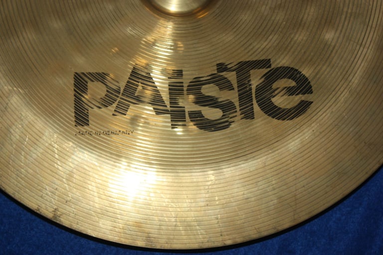Vintage Paiste Brass Tones China Cymbal 18 inch ~ Weight 1313 Grams ~ £85 ono