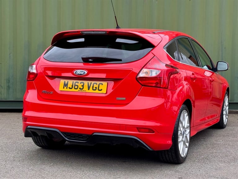 2013 Ford Focus 1.0T EcoBoost Zetec S Hatchback 5dr Petrol Manual Euro 5 (s/s) (125 ps) Hatchback...