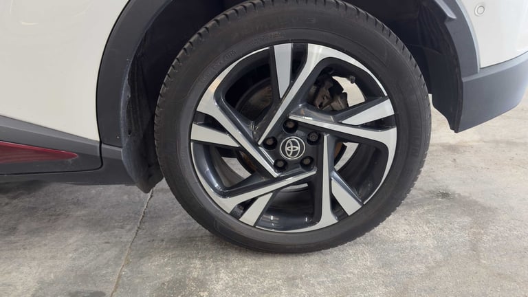 2023 Toyota C-HR 1.8 Hybrid Design 5dr CVT Hatchback Hybrid Ele Automatic