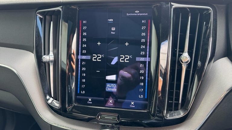 2020 Volvo XC60 Recharge R-Design, T6 AWD plug-in hybrid Estate Petrol Parallel PHEV Automatic