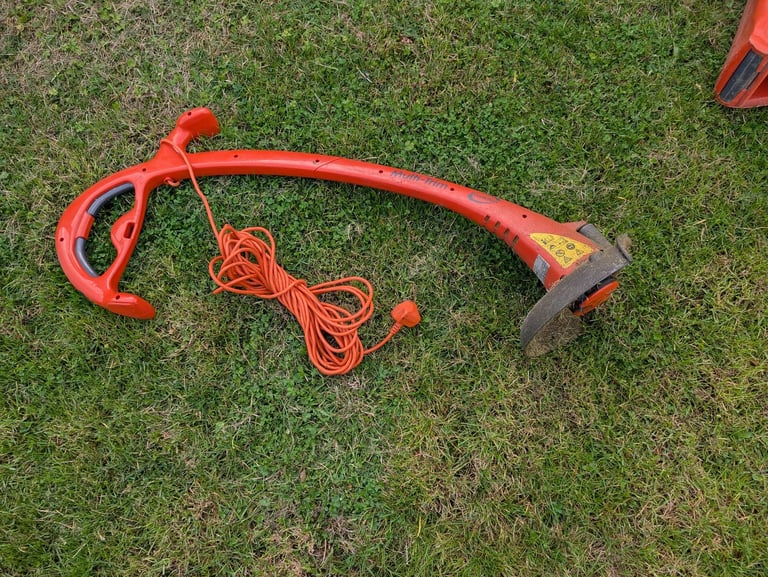 Flymo strimmer and vac/blower