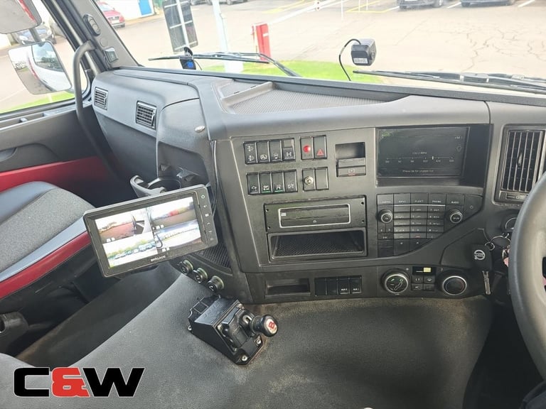 2020 (20) Volvo FMX-420 8x4 Aluminium Bulk Tipper - 254000KMS