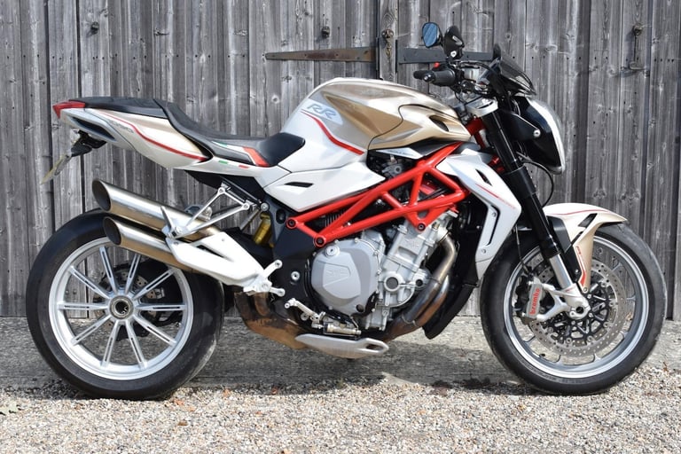 image for MV Agusta Brutale 1090 RR (2000 miles) 2017 67 Reg *WITH VIDEO*