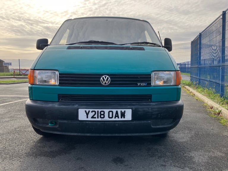 Volkswagen, TRANSPORTER, Panel Van, 2001, Manual, 2461 (cc)